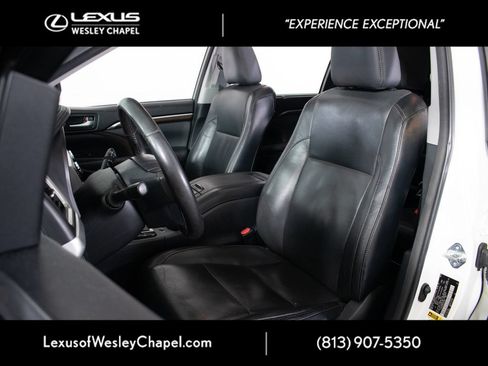 Used 2015 Toyota Highlander Limited FWD image 19