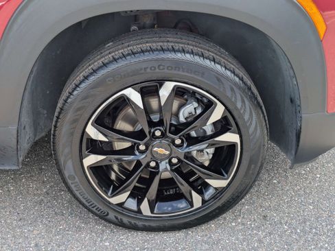 Used 2021 Chevrolet TrailBlazer LT AWD/4WD image 10
