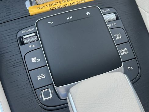 Certified 2025 Mercedes-Benz GLS 450 4MATIC image 45