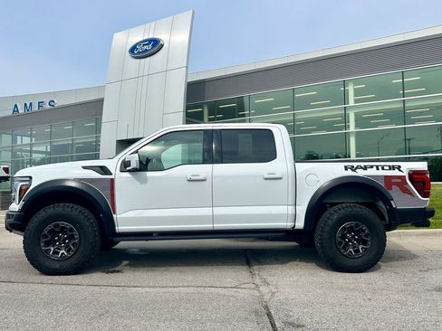Used 2024 Ford F150 Raptor w/ Equipment Group 803A Raptor R AWD/4WD image 3