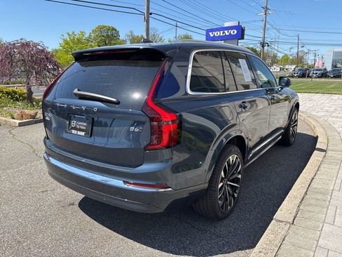 Used 2025 Volvo XC90 B6 Plus AWD/4WD image 5