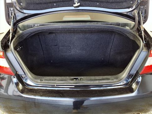 Used 2012 INFINITI M35 w/ Deluxe Touring Pkg image 9