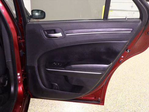 Used 2022 Chrysler 300 Touring w/ Sport Appearance Package RWD image 36