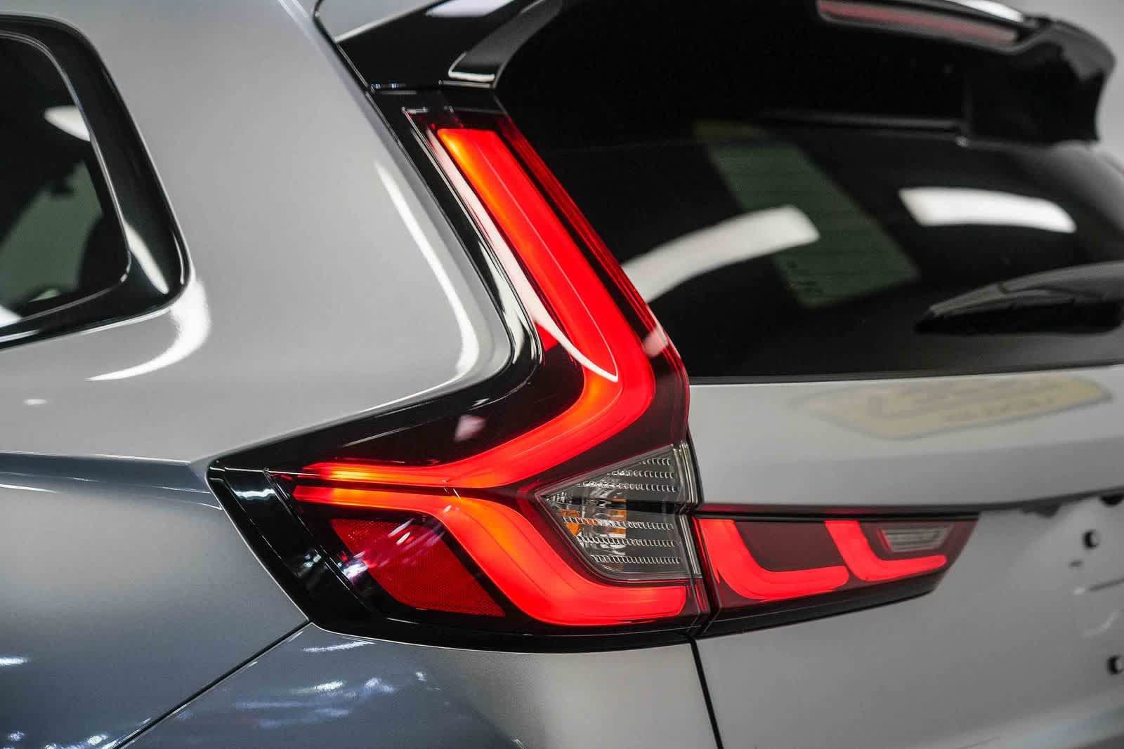 Used 2026 Honda CR-V Sport Touring image 11