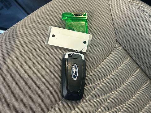 Certified 2020 Ford Explorer XLT w/ Comfort Package image 43