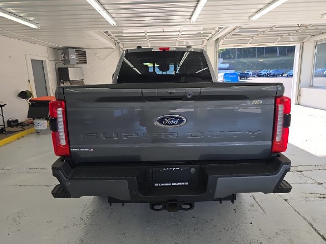 Used 2024 Ford F250 Lariat w/ Lariat Ultimate Package AWD/4WD image 4