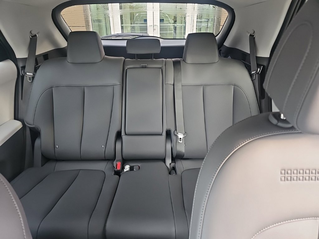 New 2027 Hyundai Ioniq 5 SEL AWD/4WD image 26