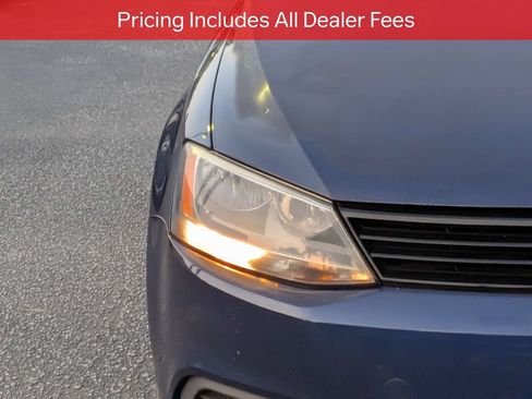 Used 2013 Volkswagen Jetta S FWD image 10