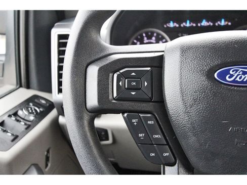Used 2022 Ford F350 XLT w/ XLT Premium Package AWD/4WD image 23
