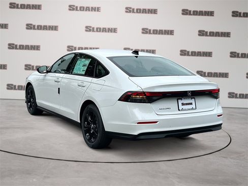New 2025 Honda Accord SE image 3