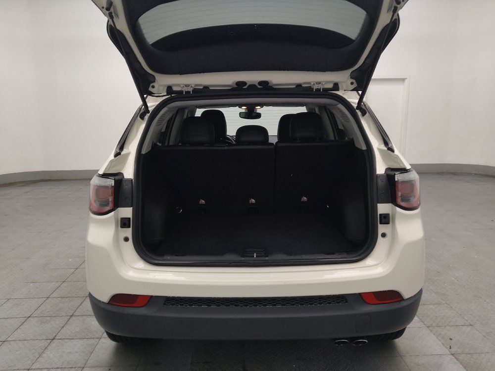 Used 2018 Jeep Compass Latitude w/ Popular Equipment Group FWD image 29