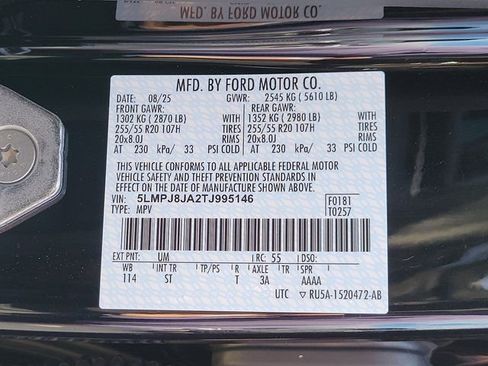 New 2026 Lincoln Nautilus Premier w/ Jet Appearance Package image 11