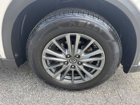 Used 2017 MAZDA CX-5 Touring AWD/4WD image 8