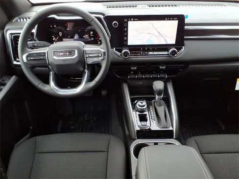 New 2026 GMC Canyon Elevation image 12