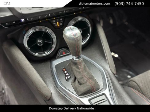 Used 2018 Chevrolet Camaro ZL1 image 24