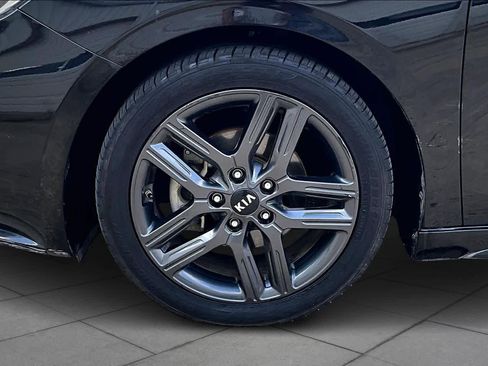 Used 2021 Kia Forte GT-Line image 11