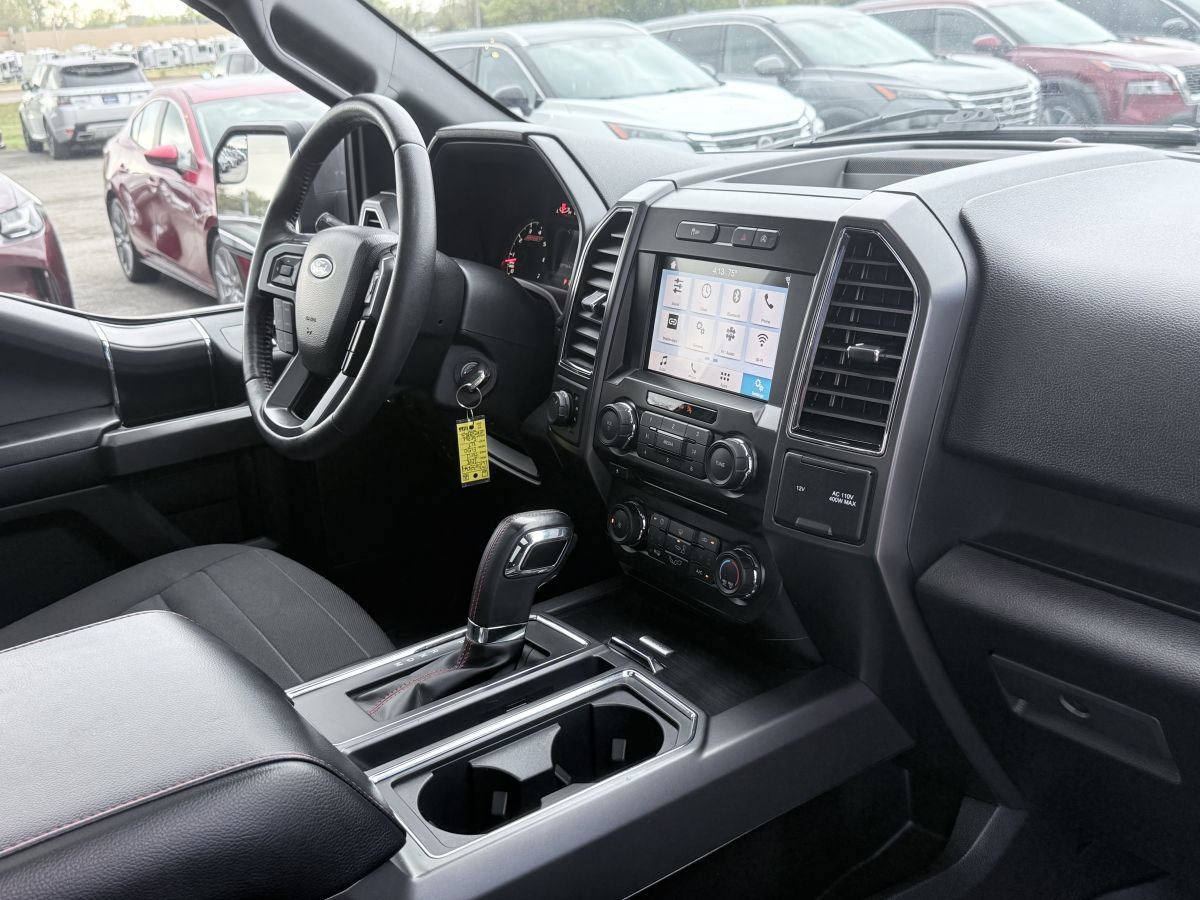 Used 2018 Ford F150 XLT w/ Equipment Group 302A Luxury AWD/4WD image 14