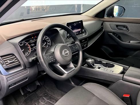 Certified 2023 Nissan Rogue S image 17