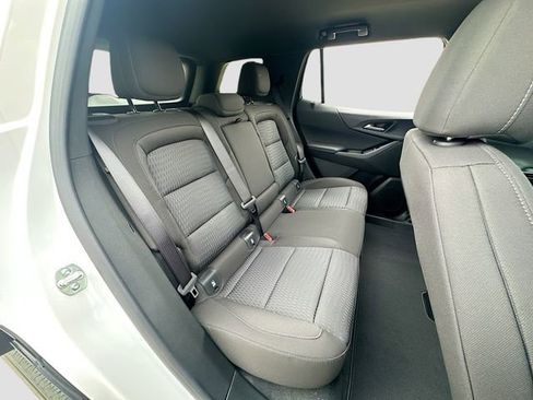 New 2026 Chevrolet Equinox LT w/ Safety and Technology Package FWD image 29