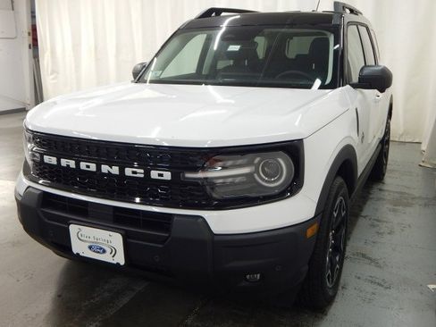 New 2025 Ford Bronco Sport Outer Banks w/ Outer Banks Tech Package+ image 8