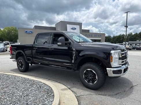 New 2026 Ford F250 XLT w/ Tremor Off-Road Package AWD/4WD image 2