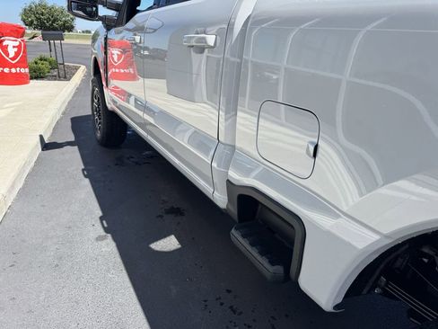 New 2026 Ford F350 Platinum image 30