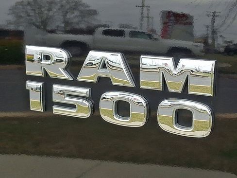 Used 2014 RAM 1500 Laramie w/ Convenience Group image 33