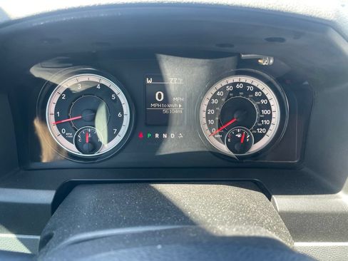 Used 2019 RAM 1500 Express w/ Express Value Package AWD/4WD image 14