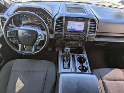 Used 2020 Ford F150 XLT w/ Equipment Group 302A Luxury RWD image 15