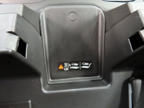 Used 2025 GMC Sierra 2500 Denali w/ Technology Package image 74