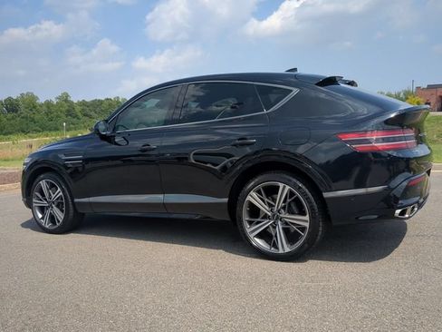 Used 2025 Genesis GV80 3.5T e-SC AWD/4WD image 6
