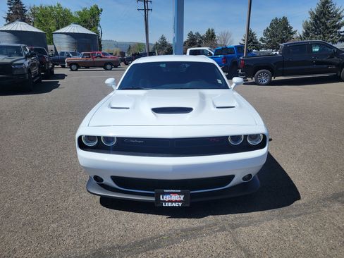 Used 2022 Dodge Challenger R/T Scat Pack RWD image 14