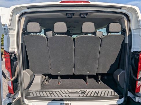 Used 2022 Ford Transit 350 XLT image 12