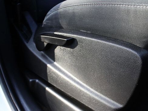 Used 2014 Chevrolet Silverado 1500 LT RWD image 14