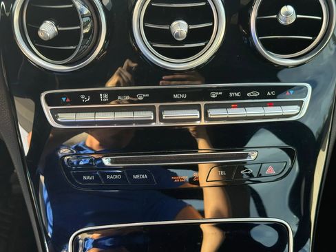 Used 2018 Mercedes-Benz C 300 Sedan image 14