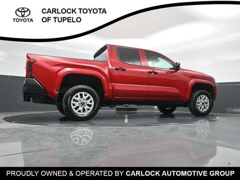 Used 2025 Toyota Tacoma SR image 28