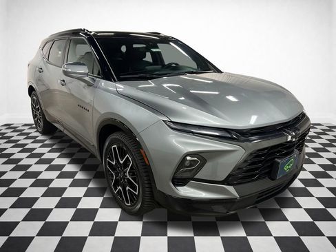 Certified 2023 Chevrolet Blazer RS AWD/4WD image 1