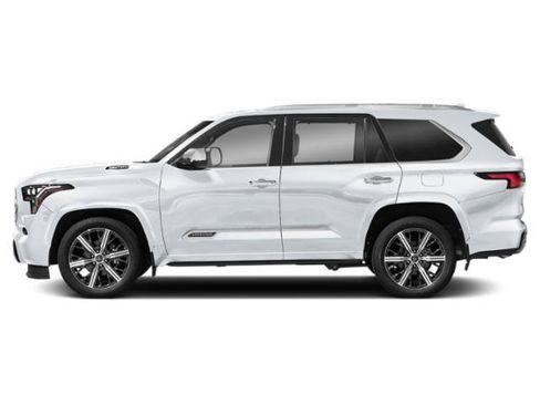 Used 2023 Toyota Sequoia Capstone AWD/4WD image 3