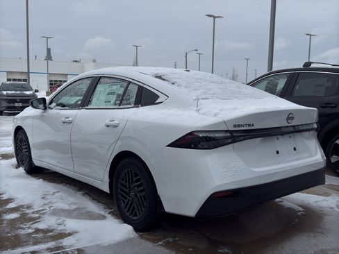 New 2026 Nissan Sentra SV image 5