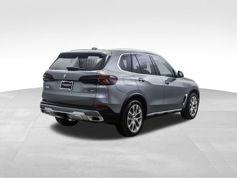 New 2026 BMW X5 xDrive40i w/ Climate Comfort Package image 5