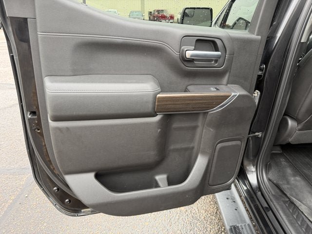 Used 2019 Chevrolet Silverado 1500 RST w/ All-Star Edition AWD/4WD image 17