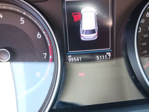 Used 2019 Volkswagen Atlas SE FWD image 6