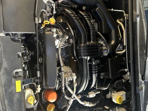 Used 2019 Subaru Impreza 2.0i Premium image 11