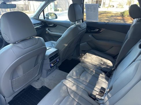 Used 2018 Audi Q7 3.0T Prestige w/ Prestige Package image 15