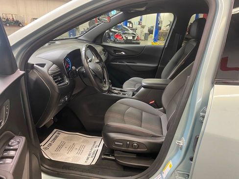 Used 2022 Chevrolet Equinox RS image 29