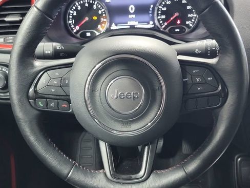 Used 2022 Jeep Renegade Trailhawk w/ Trailer Tow Group AWD/4WD image 25