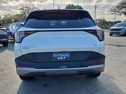 New 2026 Kia Sportage EX image 7