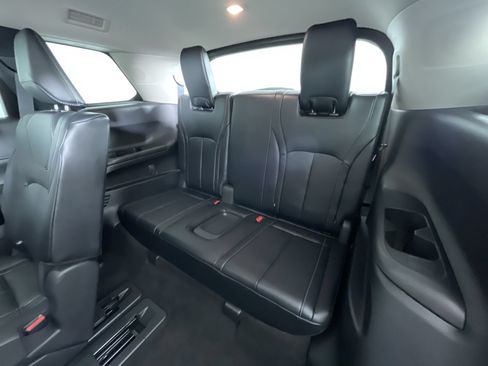 Used 2023 INFINITI QX60 Pure AWD/4WD image 23