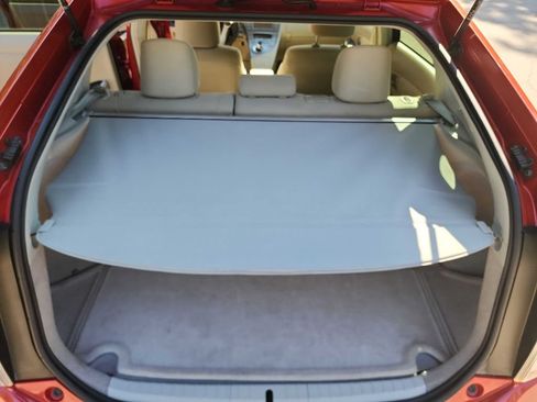 Used 2014 Toyota Prius Three FWD image 28