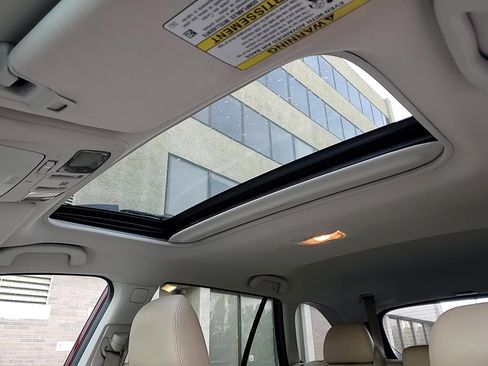 Used 2015 Subaru Outback 3.6R Limited image 25